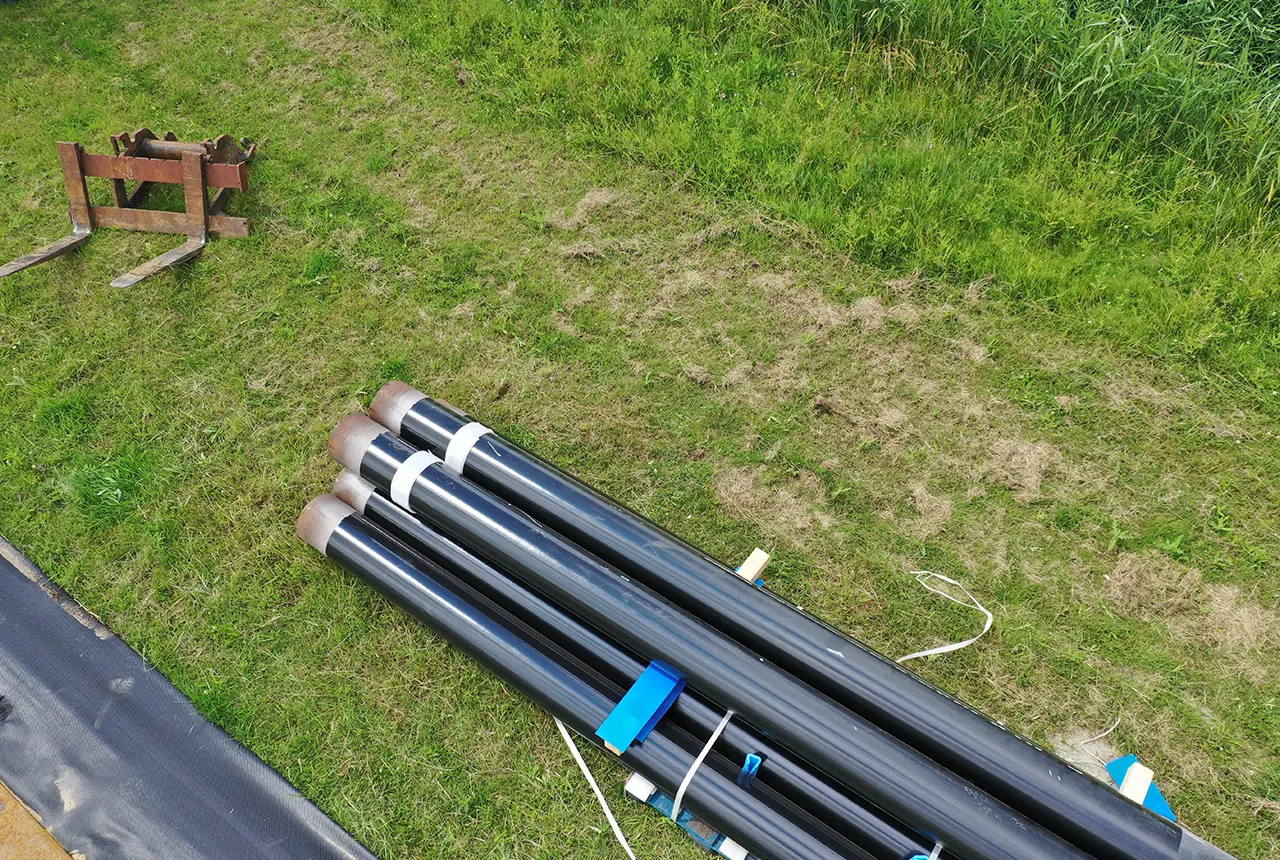 Het trillingsvrij aanbrengen van casing draaipalen met groutinjectie