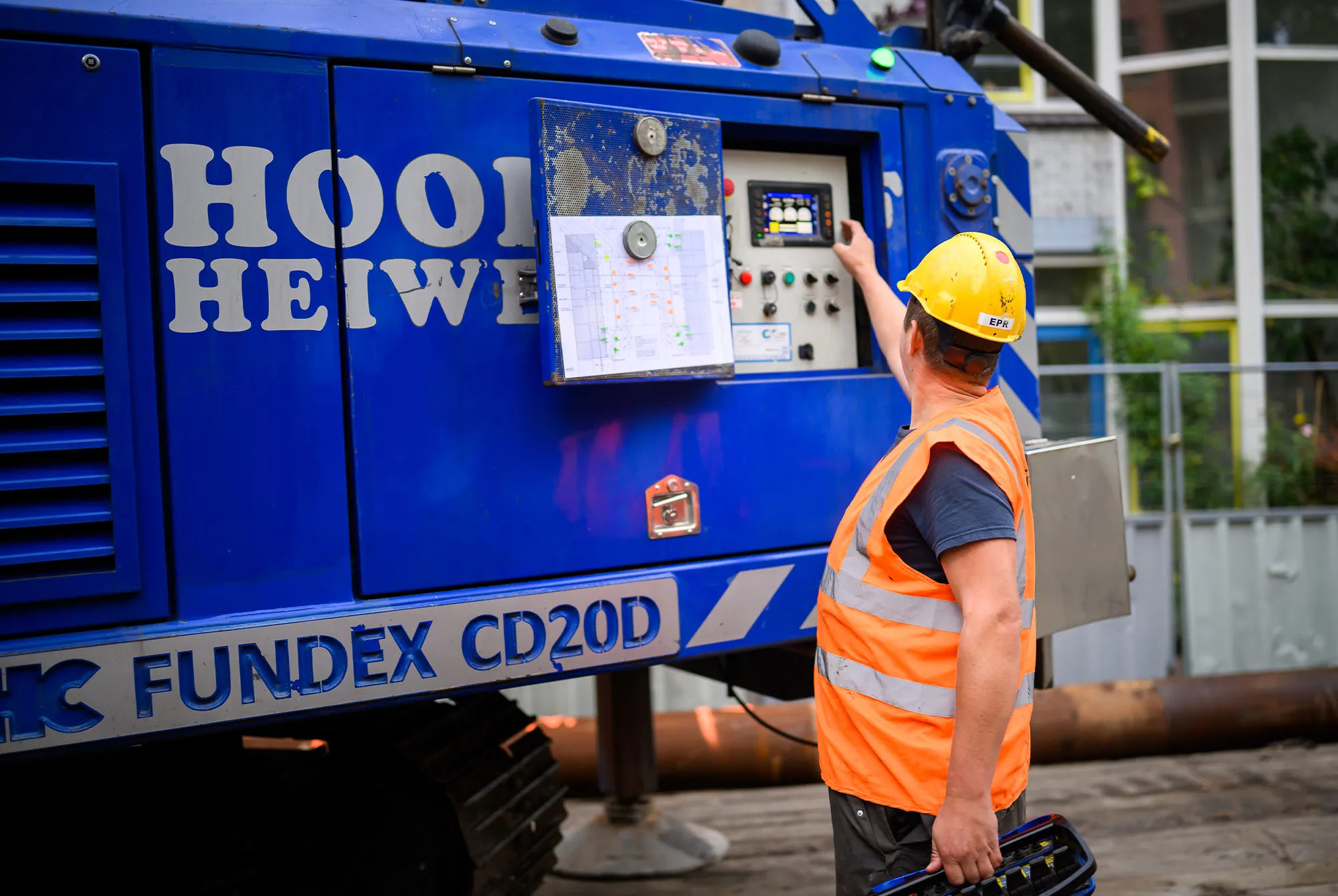 hoolwerf_heiwerken_duurzaam_funderingsherstel_voor_historische_snoekjesbrug_08